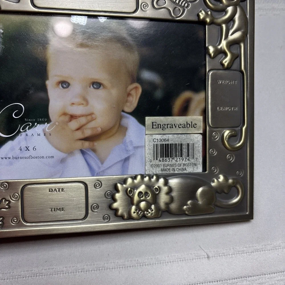 NWT Metal Engravable Baby Frame By Carr, Holds 3.5